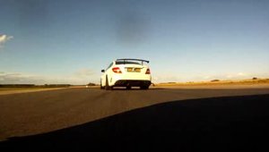 Alpina B3 GT3 vs. Mercedes C63 AMG Black