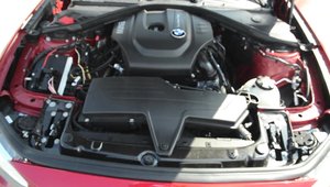 Asculta sunetul noului motor 1.5 turbo de la BMW!