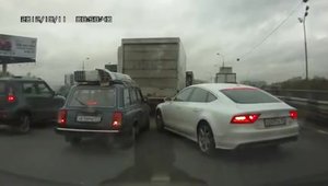 Audi A7 vs Lada