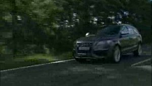 Audi Q7 V12 TDI in actiune
