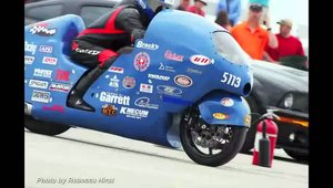 Cea mai rapida motocicleta din lume atinge 502 km/h - VIDEO de la bord!