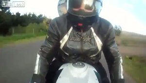 Cel mai norocos motociclist din lume