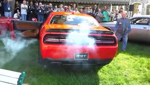 Cum suna noul Dodge Challenger SRT Hellcat