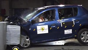 Dacia Sandero Euro NCAP - 2013