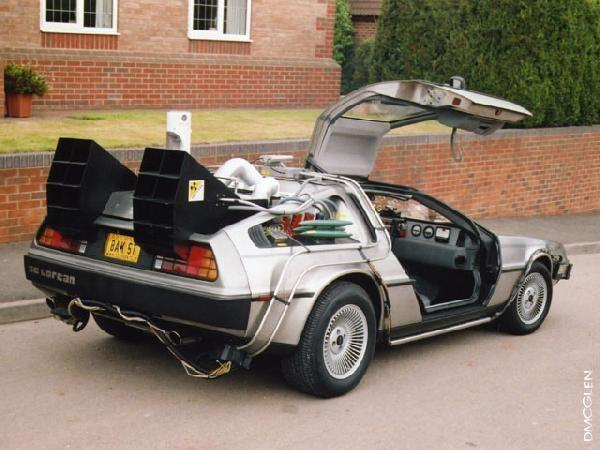 Back to the Future cu DeLorean DMC12 Foto 1 din 12 DeLorean DMC12