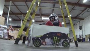 Ken Block si o noua Gymkhana: drifturi in cutia de carton