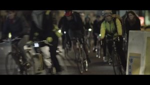 Metoda prin care Volvo vrea sa reduca accidentele nocturne cu biciclisti