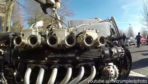 Motocicleta cu motor V12 de Lamborghini: de ce nu?