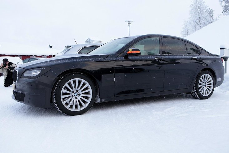 Poze cu bmw seria 7