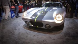 Renovo Coupe e un supercar de 500 CP, cu design clasic si tehnologie moderna