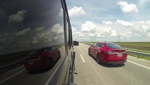 Tesla Model S versus Mercedes G63 AMG modificat
