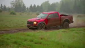 YES! Ford F-150 SVT Raptor in noroi!