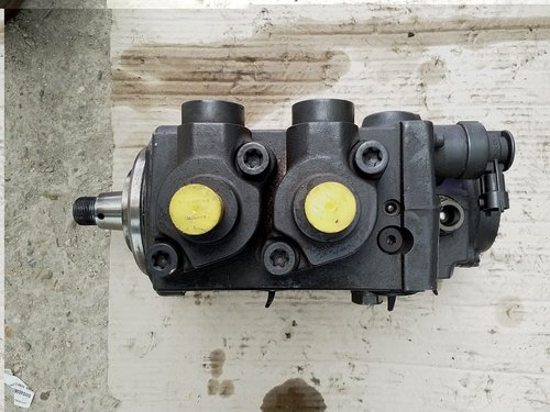 0 445 020 195 5801486599 Bosch Pompa Inalta Presiune Iveco Stralis II New Holland T9 Case IH 13.0