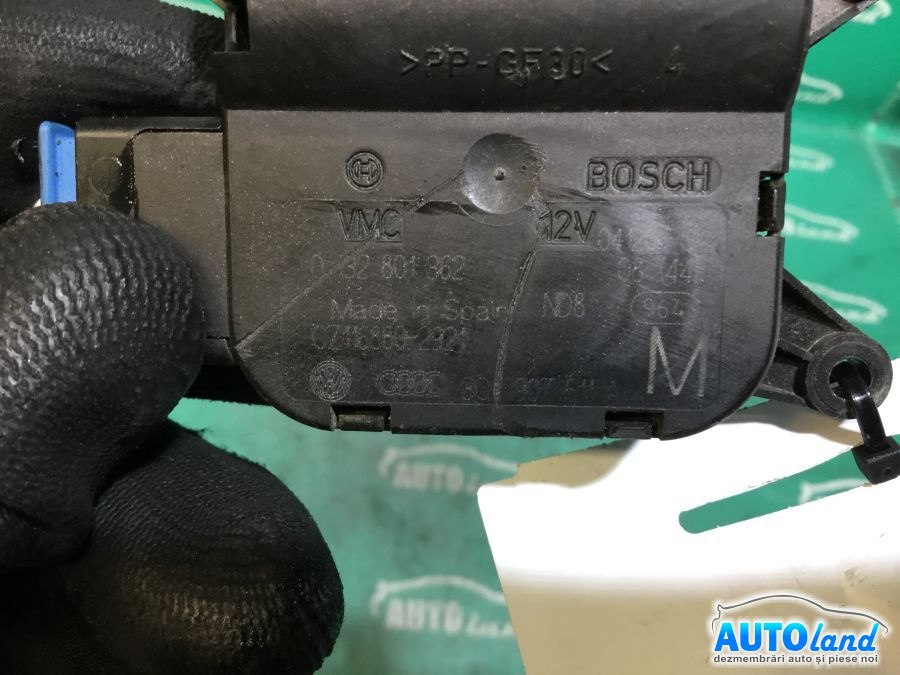 0132801362 Motoras Dirijare Aer Volkswagen PASSAT 3C2 2005