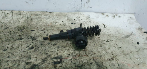 038130073AJ Injector Skoda Fabia 1.9 TDI tip motor AXR
