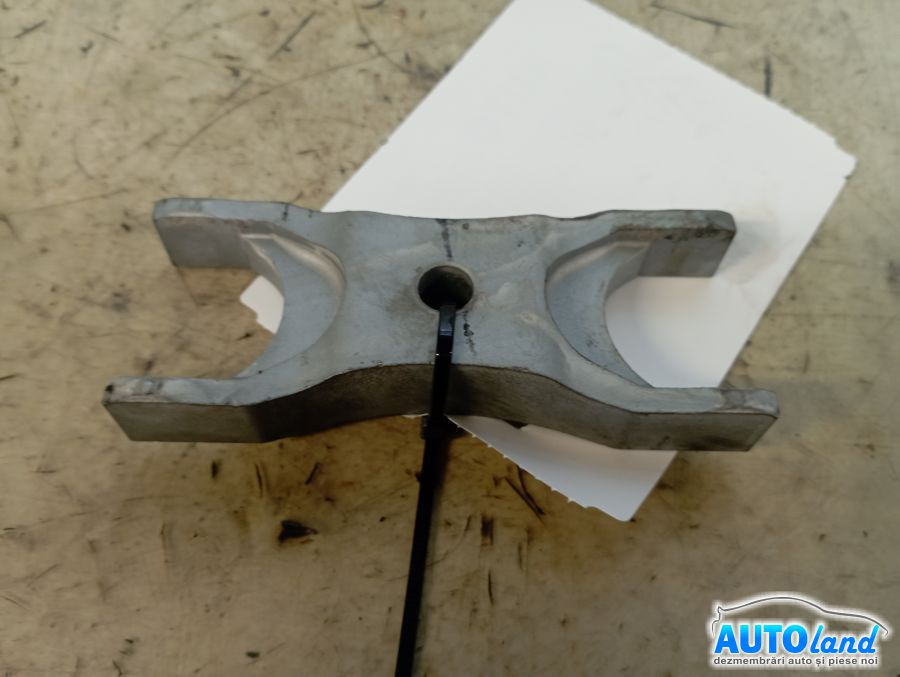 03l216a Brida / Potcoava Injectoare 2.0 TDI Volkswagen TIGUAN 2007