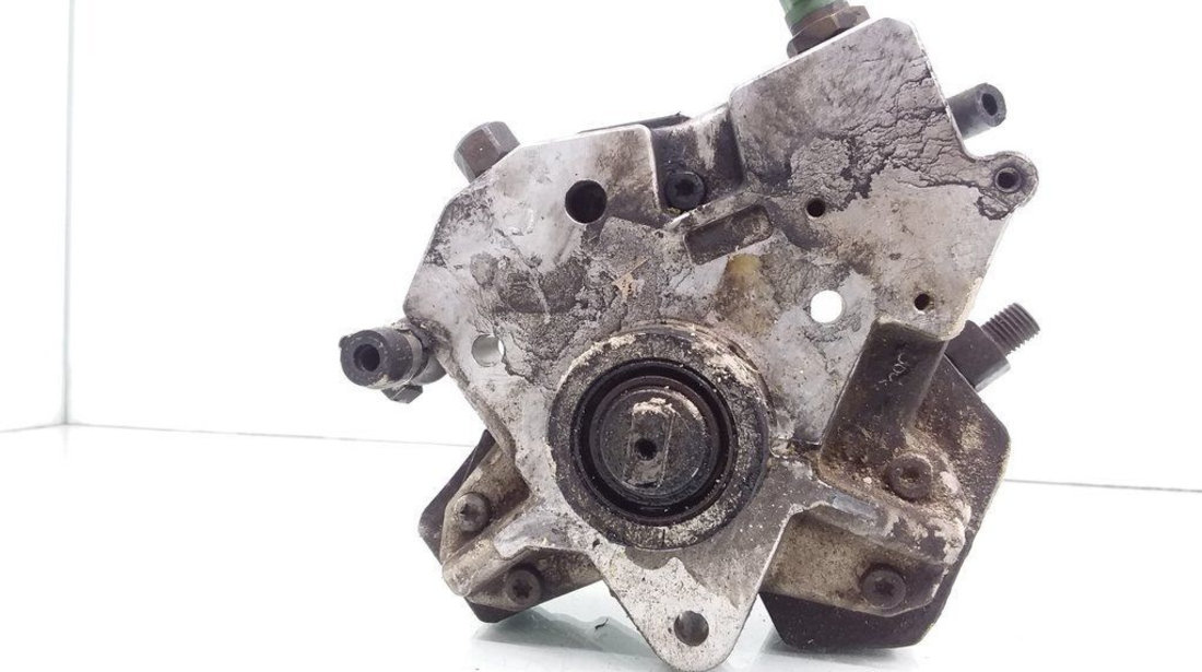 0445010111, 31303475 Pompa de inalta presiune Volvo XC70 (2) 2.4d D5244T7