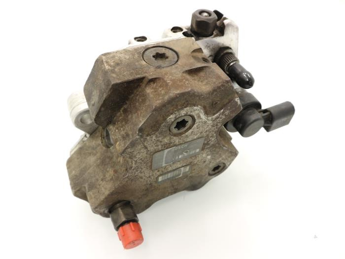 0445010146 Pompa de inalta presiune BMW Seria 5 (E60) 3.0 d 306D5