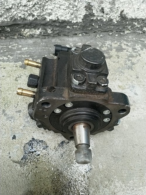 0445010414 55253490 ­55243307 Bosch Pompa Inalta Presiune Suzuki SX4 Vitara 1.6 DDiS