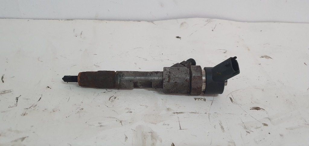 0445110021 Injector Opel Movano 1.9 CDTI
