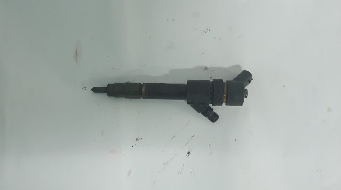 0445110110B Injector Opel 1.9 CDTI