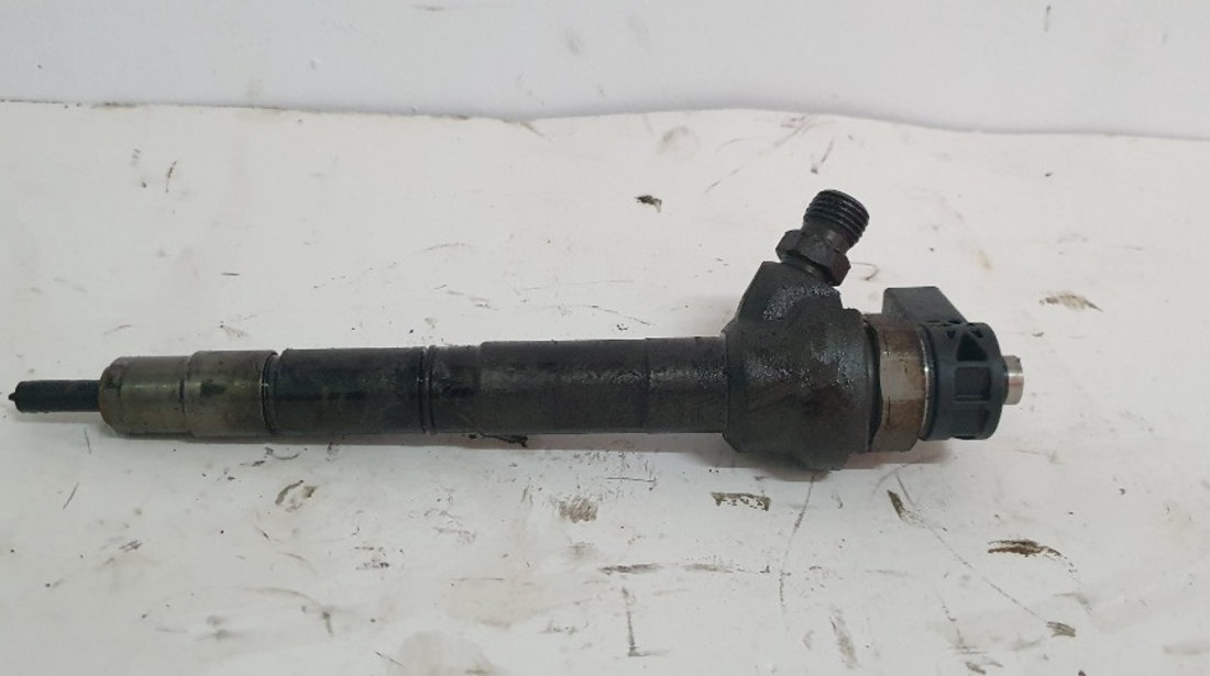 0445110369/03L130277J Injector Volkswagen Caddy 2.0 TDI tip motor CFH