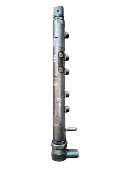 0445214135, 780060101 Rampa injectoare completa BMW 2.0 diesel tip motor N47