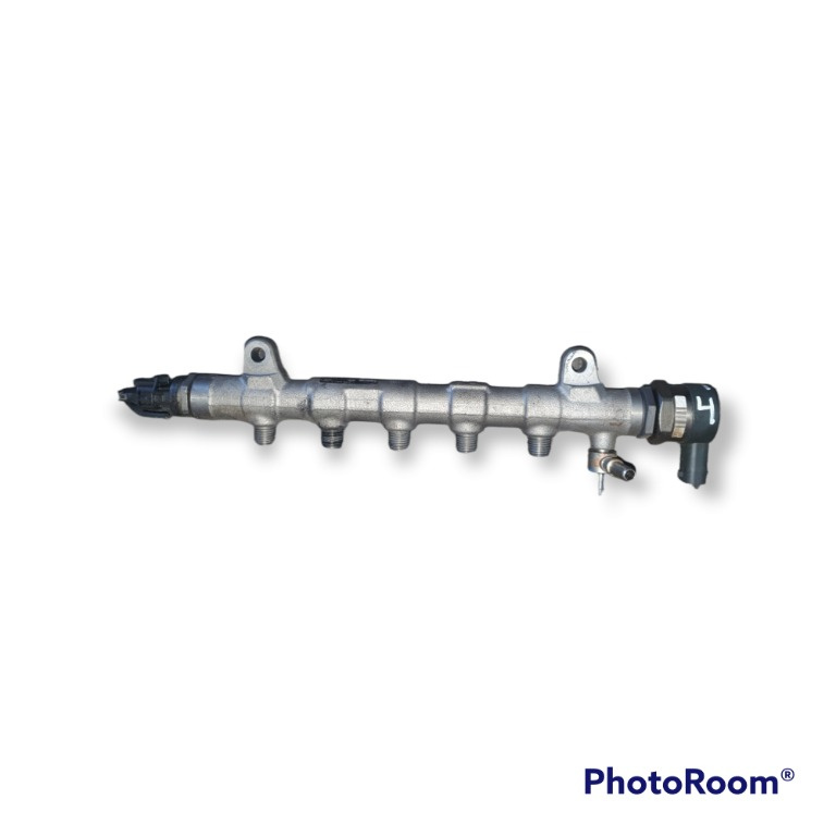0445214323 Rampa injectoare Hyundai i30 1.6 CRDI 2014 - 2020