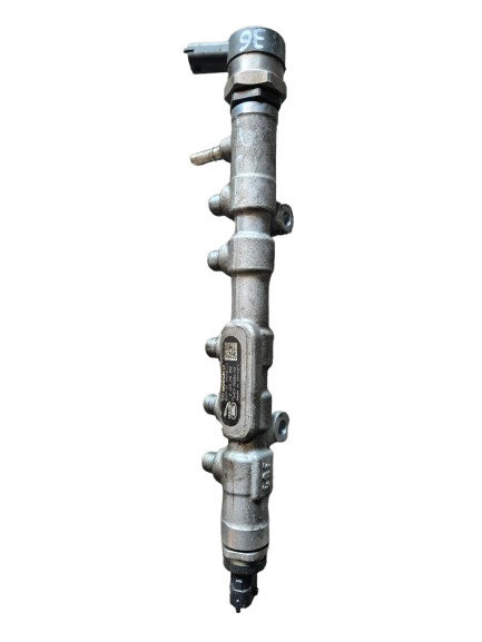 0445214332, G4D3-9D280-AA Rampa injectoare completa Land Rover 2.0 d tip motor 204DTD