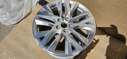 1 buc Janta Aliaj Skoda Octavia 4 18" 5E3601025 2020 2021 2022 2023