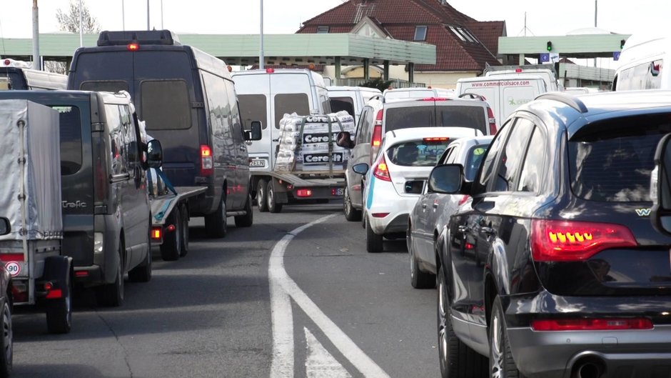 10 sfaturi pentru soferii care vor sa-si faca viata mai usoara in Luna Cadourilor