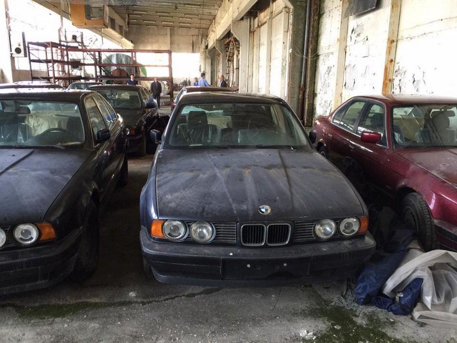 11 BMW E34 gasite in Bulgaria