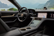 13 interioare care te lasa cu gura cascata, dar nu sunt de la vreun concept car sau studiu de design, ci ale unor masini pe care le poti cumpara si din Romania