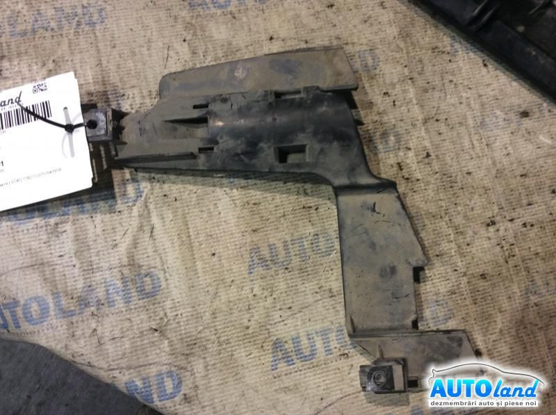 1301073017 Suport Far Partea Stanga BMW 3 E46 1999-2001