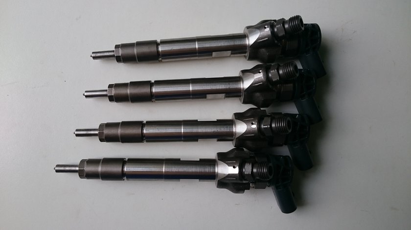 13538514146 0445110613 Injector BMW F20 F22 F23 F45 F31 F32 F36 X1 F48 Mini Cooper