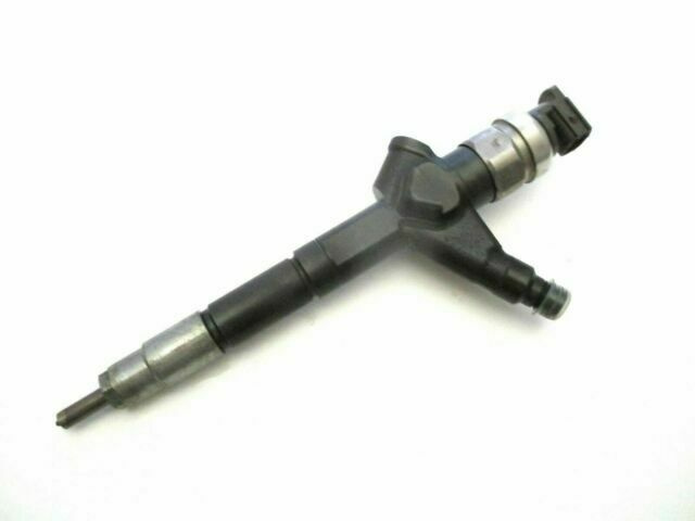 16600-EB300 Injector Nissan Pathfinder 2.5 DCI YD25DDTi