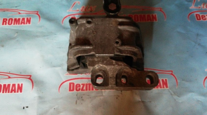 1k0199262 tampon motor vw touran 2.0tdi bkd 140 cp