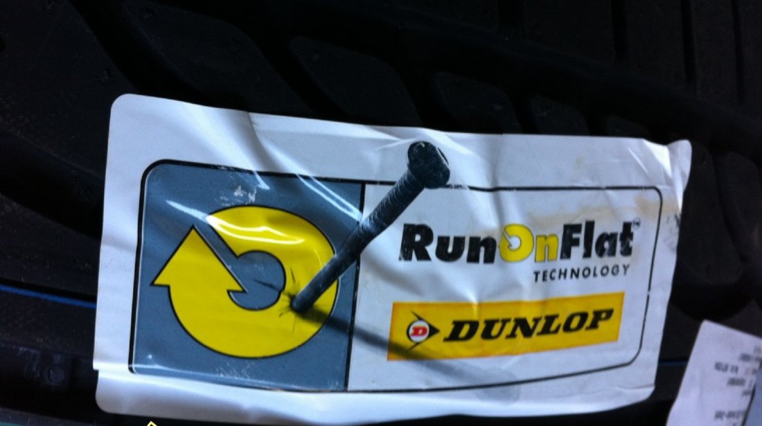 2 anvelope 275/35/18 dunlop runflat de vara noi