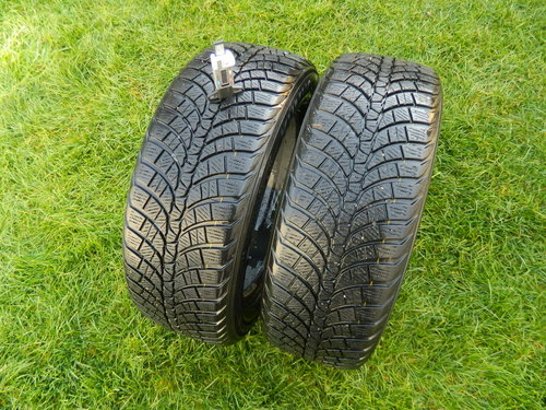 2 Anvelope Cauciucuri Iarna 225 55 R17 KHUMO Winterkraft DOT 2020 profil 7mm