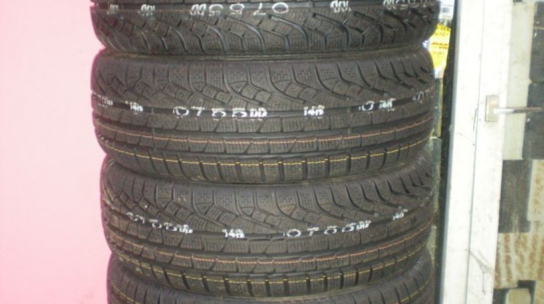 2 anvelope Pirelli noi de iarna 215 60R17