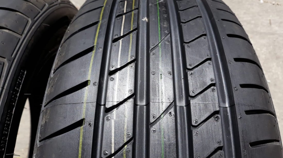 2 cauciucuri VARA, NOI 205/55/16,DUNLOP, SPORT BLURESPONSE, NEFOLOSITE,