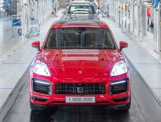 20 de ani de Porsche Cayenne