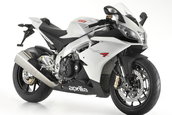 2010 Aprilia RSV4R nu este doar pentru profesionisti