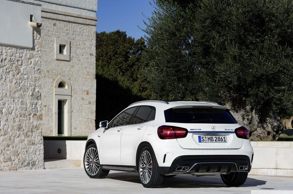 2017 Mercedes-Benz GLA