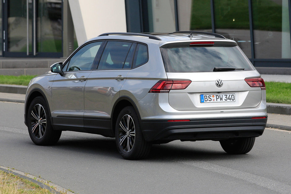 2017 Volkswagen Tiguan XL