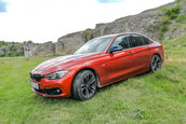 2018 BMW 320i in Sunset Orange