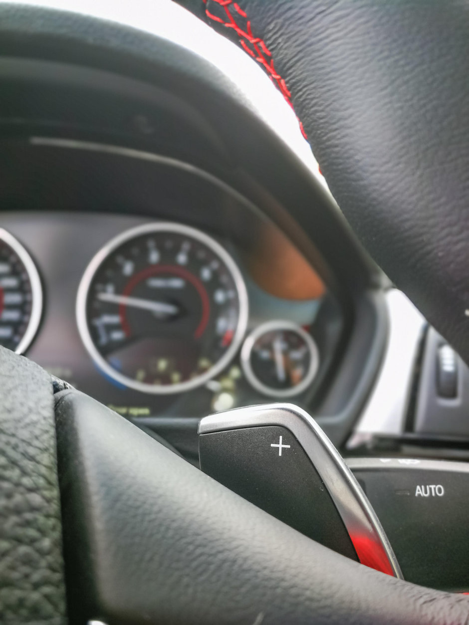 2018 BMW 320i in Sunset Orange