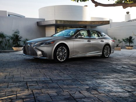 2018 Lexus LS