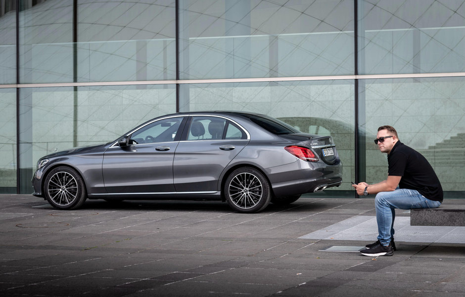 2018 Mercedes-Benz C-Class