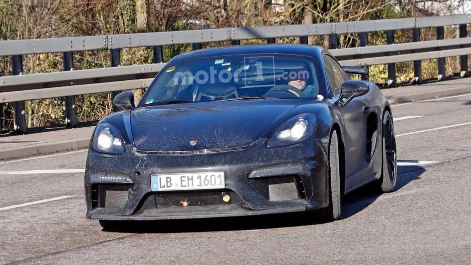 2018 Porsche Cayman GT4